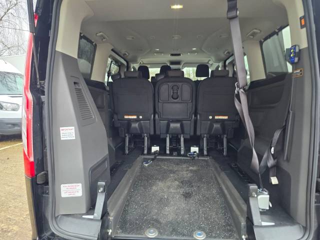 2019 Ford Tourneo Custom 2.0 EcoBlue 130ps Low Roof 8 Seater Titanium